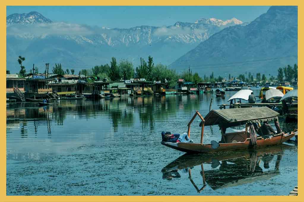 Srinagar- the most beautiful hill station in India