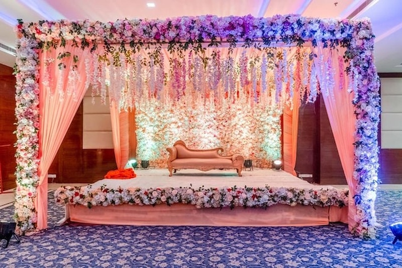 How To Choose Party Hall In Gurgaon